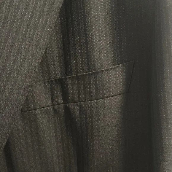 EXCELLENT CONDITION CANILI BERTINI MADE IN ITALY MENS SUIT 100% PURE WOOL